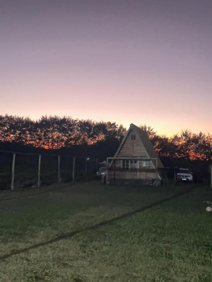 Chalet / Sitio + Chale Suico + Area Festa + Piscina *