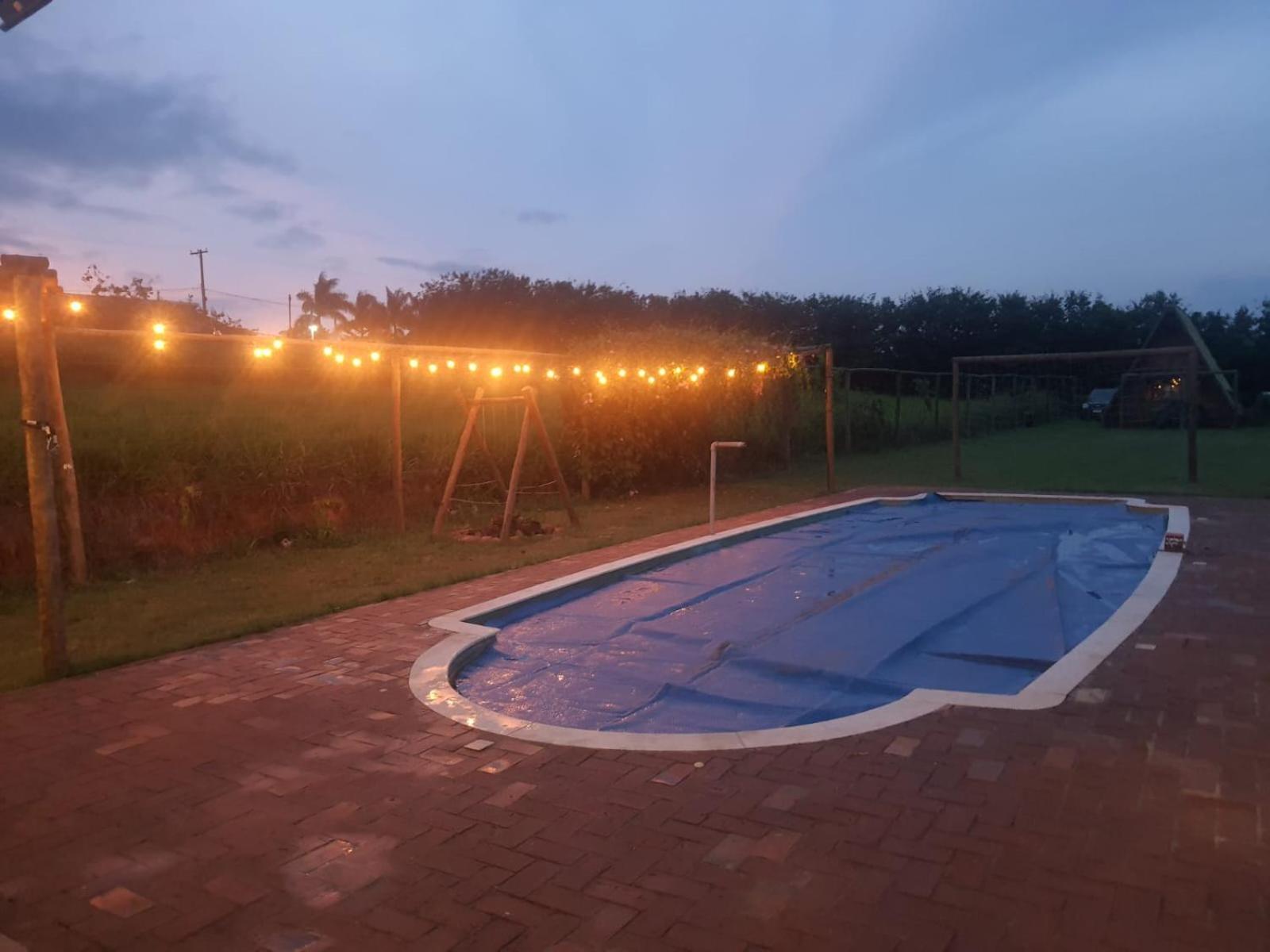 Chalet / Sitio + Chale Suico + Area Festa + Piscina Tatui