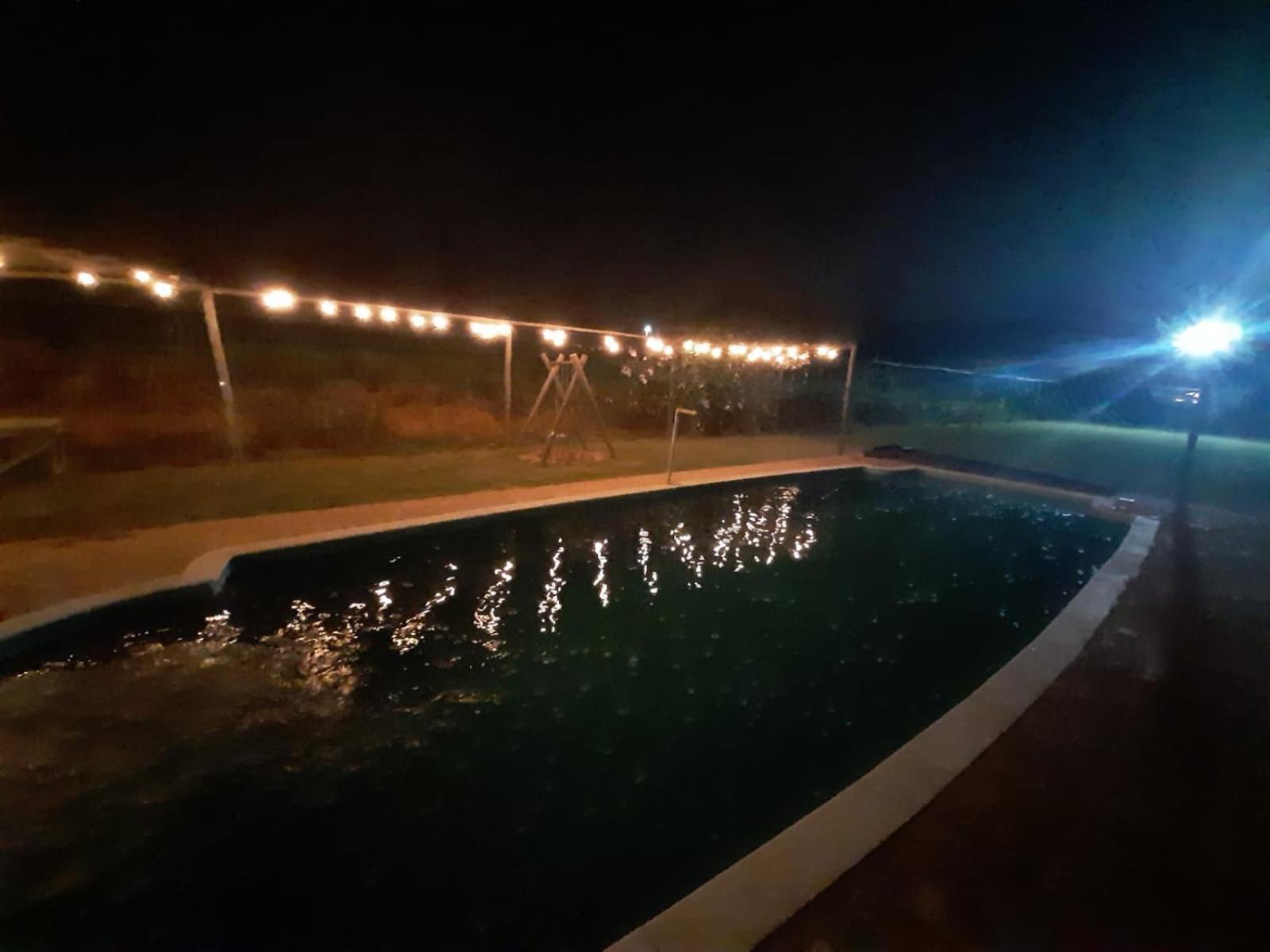 / Sitio + Chale Suico + Area Festa + Piscina *