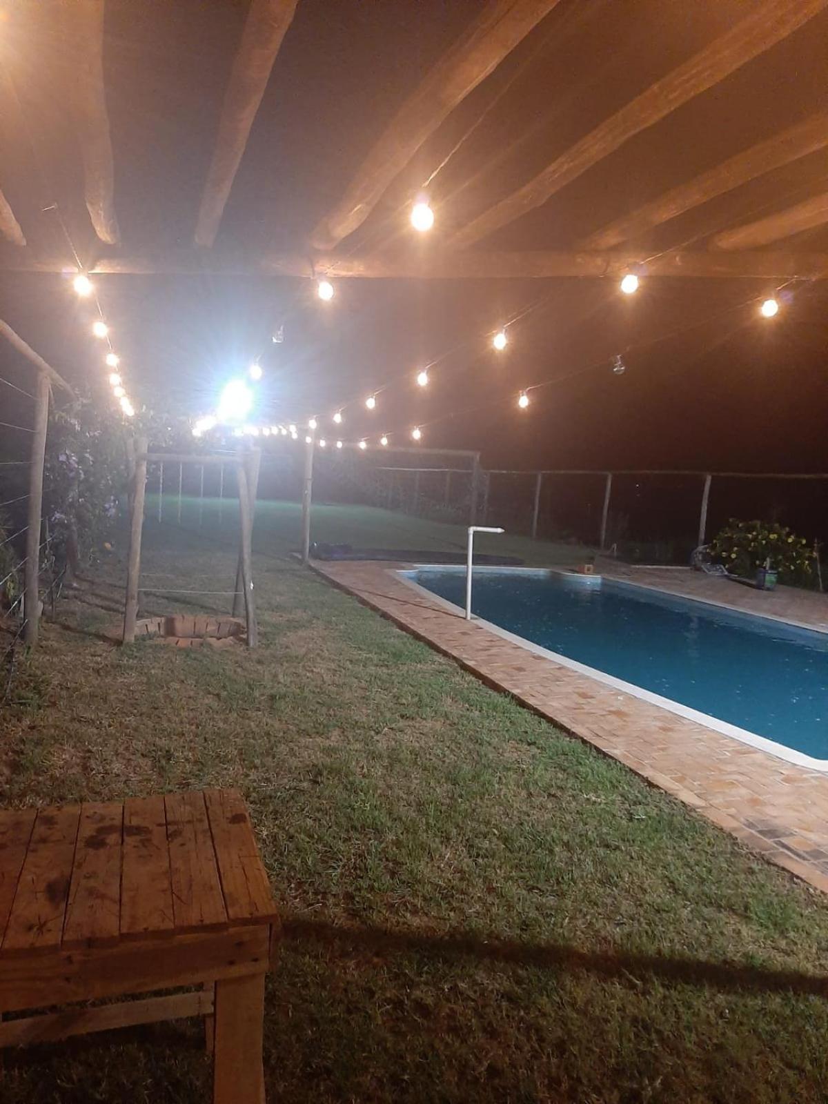 / Sitio + Chale Suico + Area Festa + Piscina *